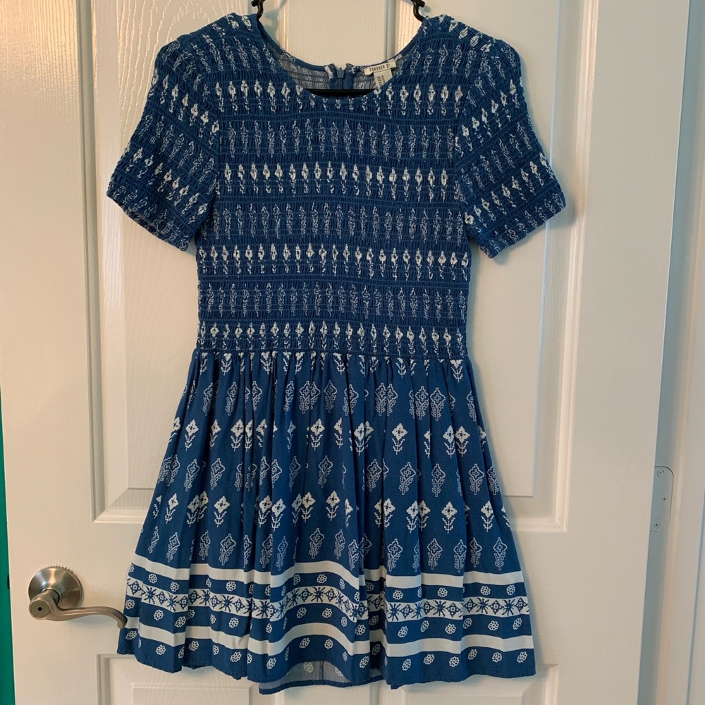 Blue dress